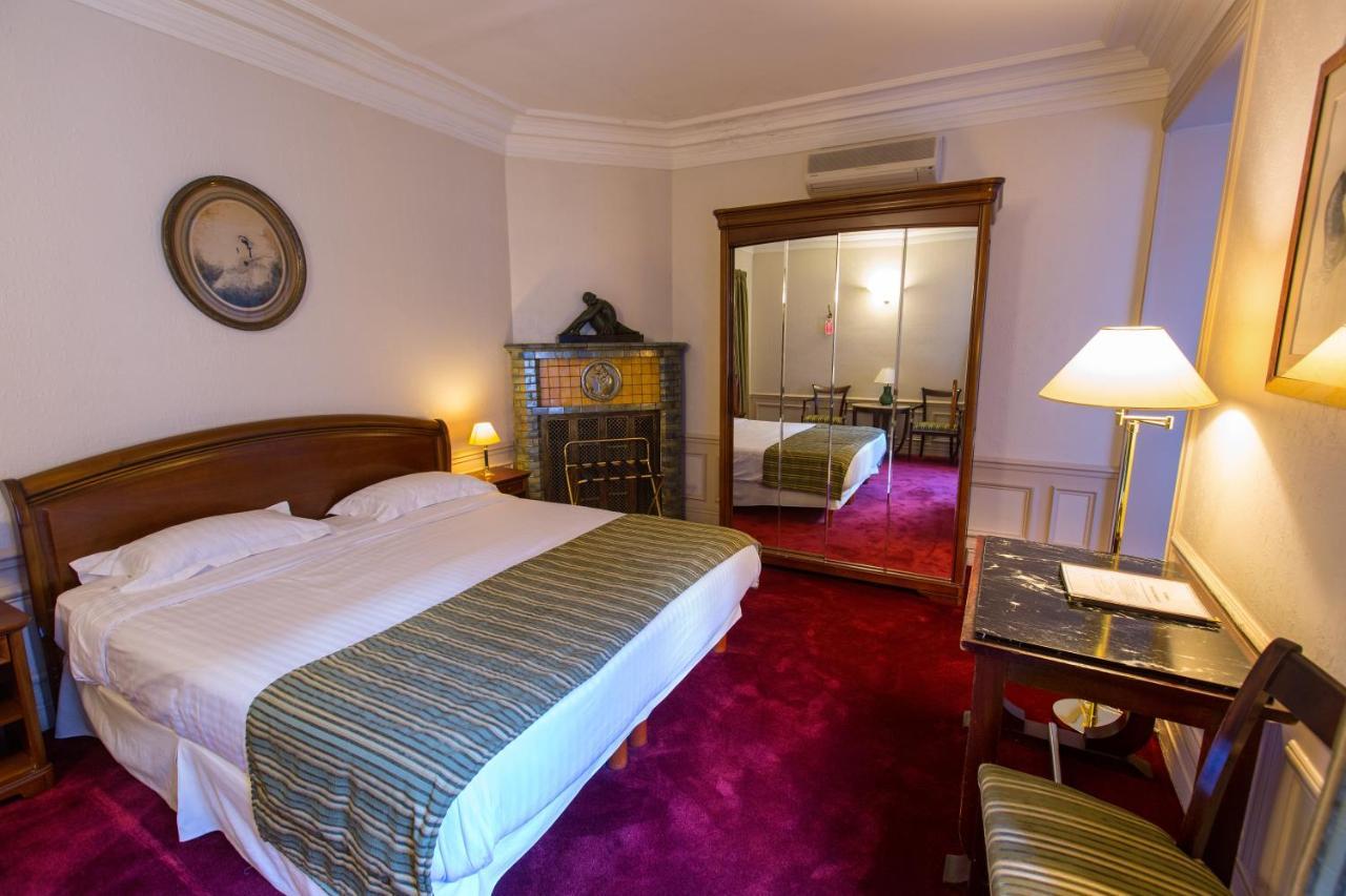 Hotel Langlois Paris Exteriör bild