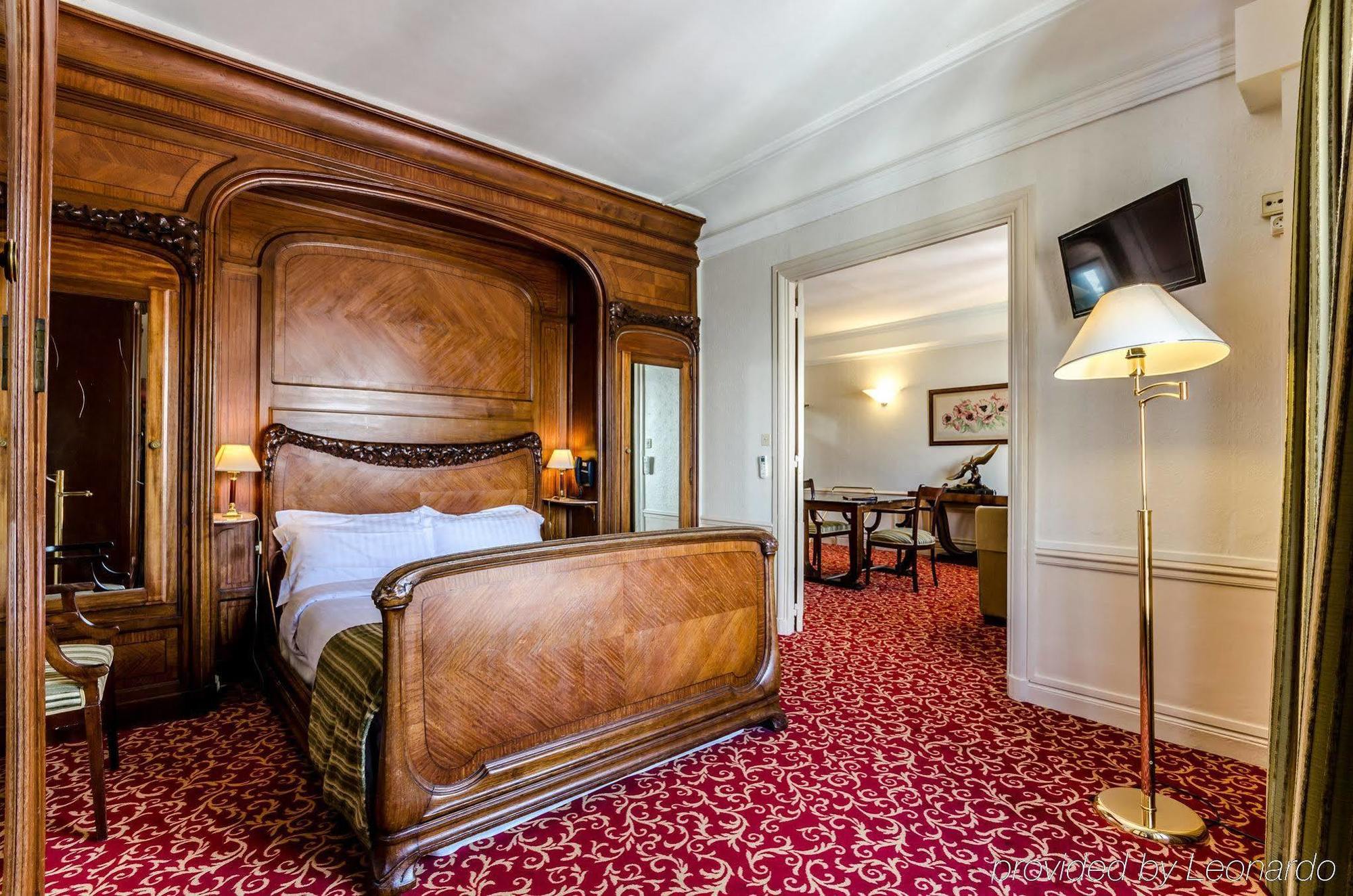 Hotel Langlois Paris Exteriör bild